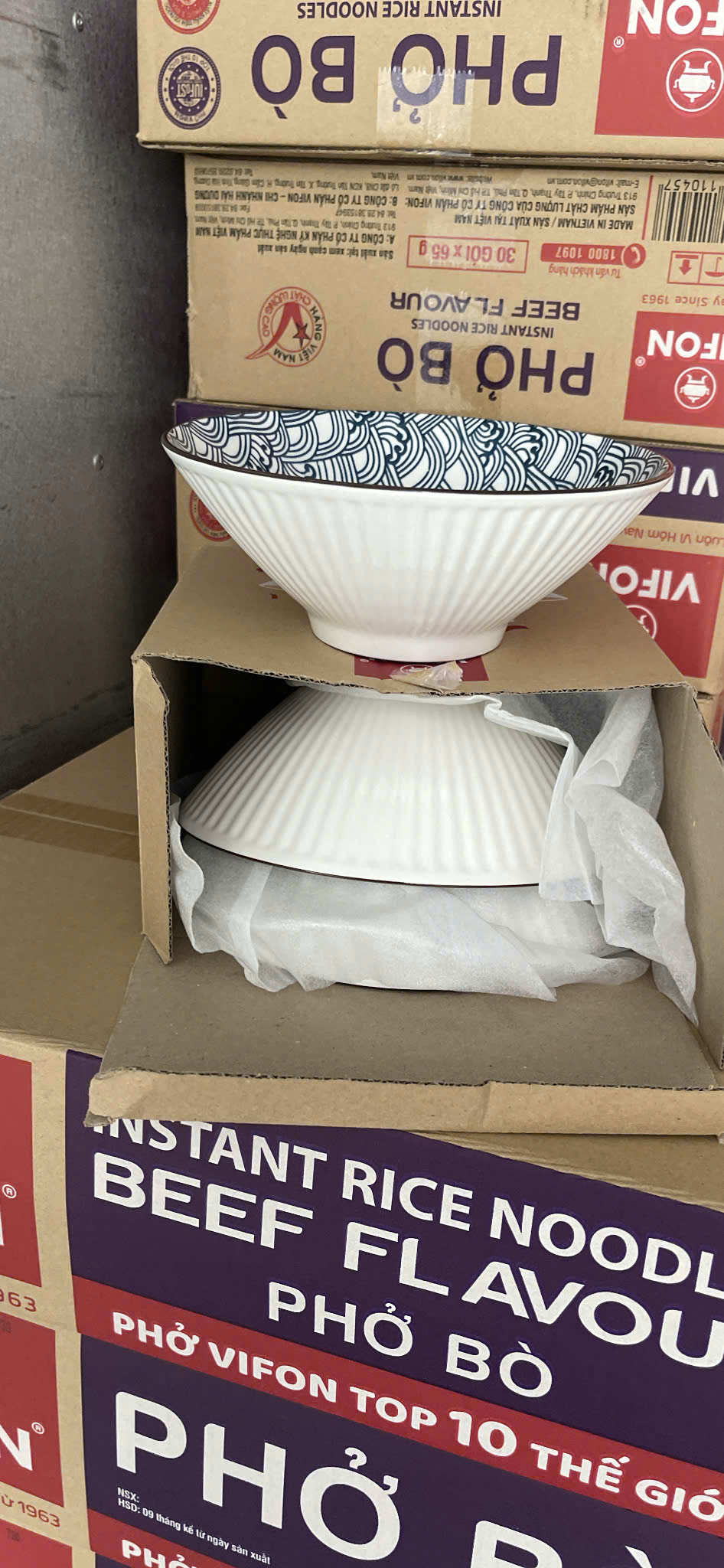 Hộp 3 tô sứ họa tiết sóng biển xanh trắng (Kiện 30 hộp) Tmark